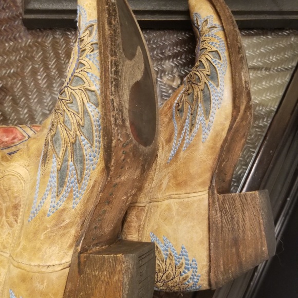 Western boot - Picture 3 of 3